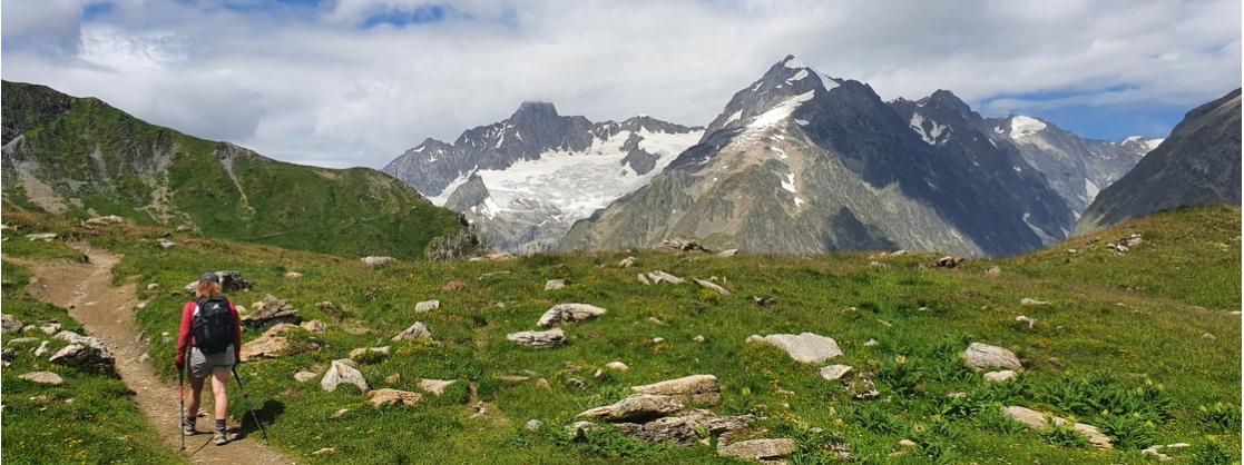 Italian alps cheap hiking tours